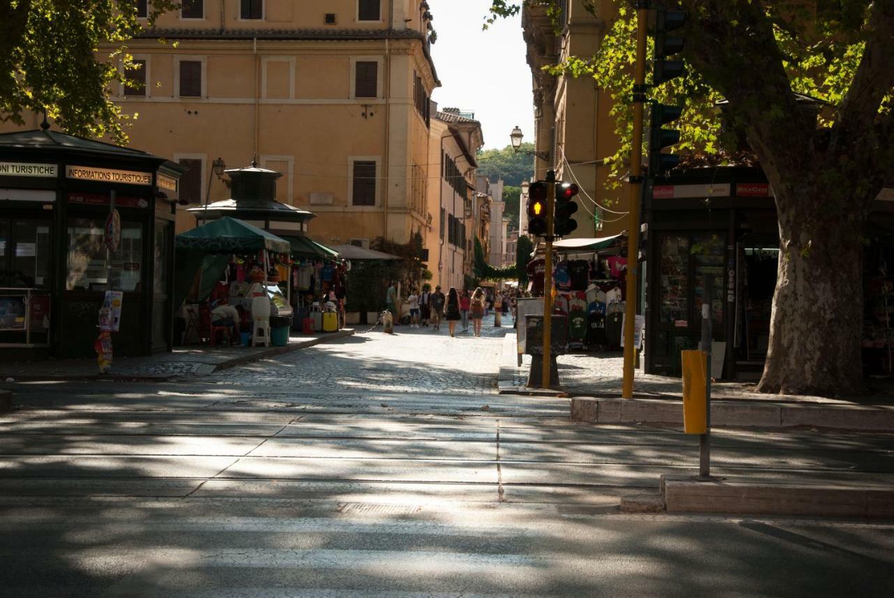 Trastevere Classico Self Check In Rome Luaran gambar